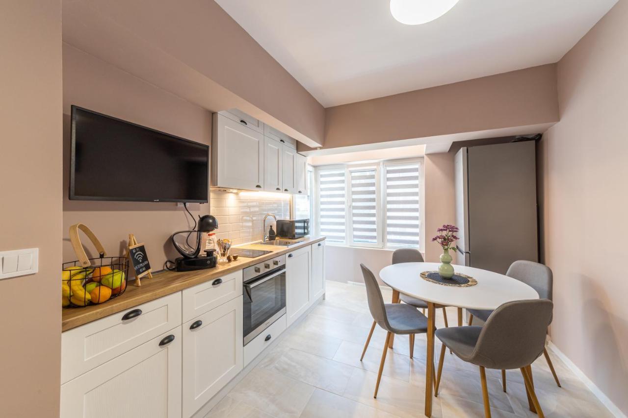 Great Location Apartment Varna Extérieur photo