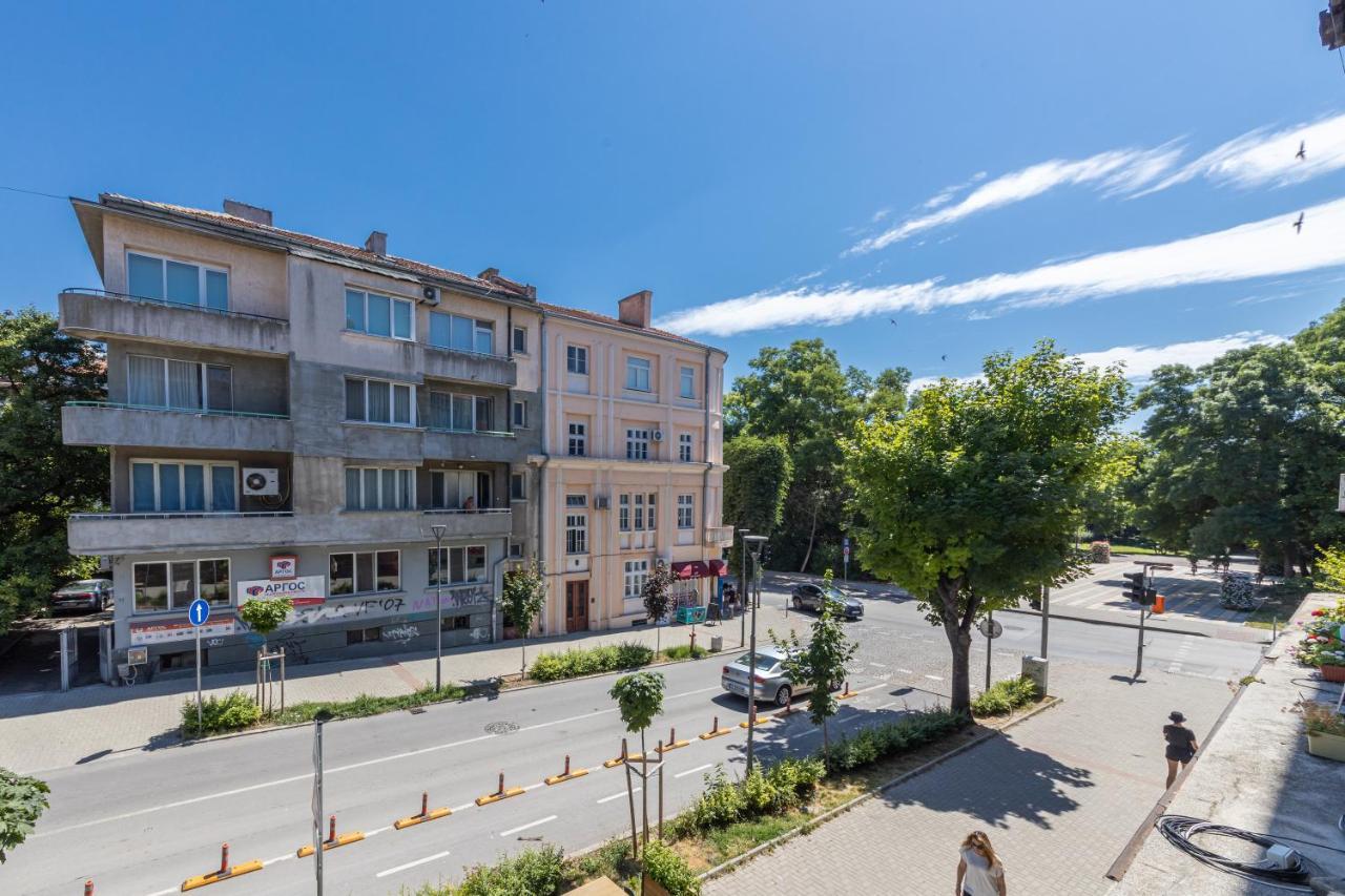 Great Location Apartment Varna Extérieur photo